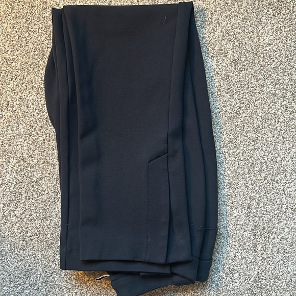 CAbi Barrister Trouser, Size 8, EUC, Navy - Picture 5 of 9